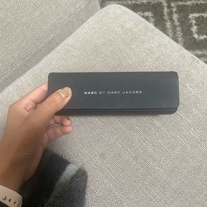 Marc by Marc jacobs sunglass case